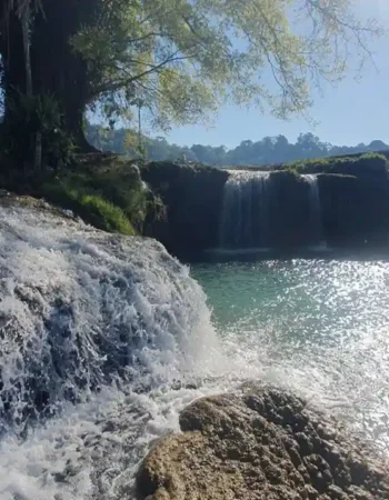 Air Terjun Wee Kacura Sumba Barat Daya